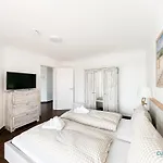 アパート Residenz Am Yachthafen 18 クックスハーフェン